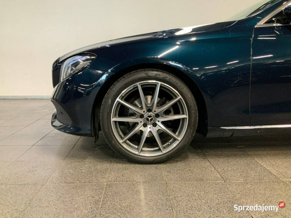 Mercedes E 220 W213 2016 Sadlno