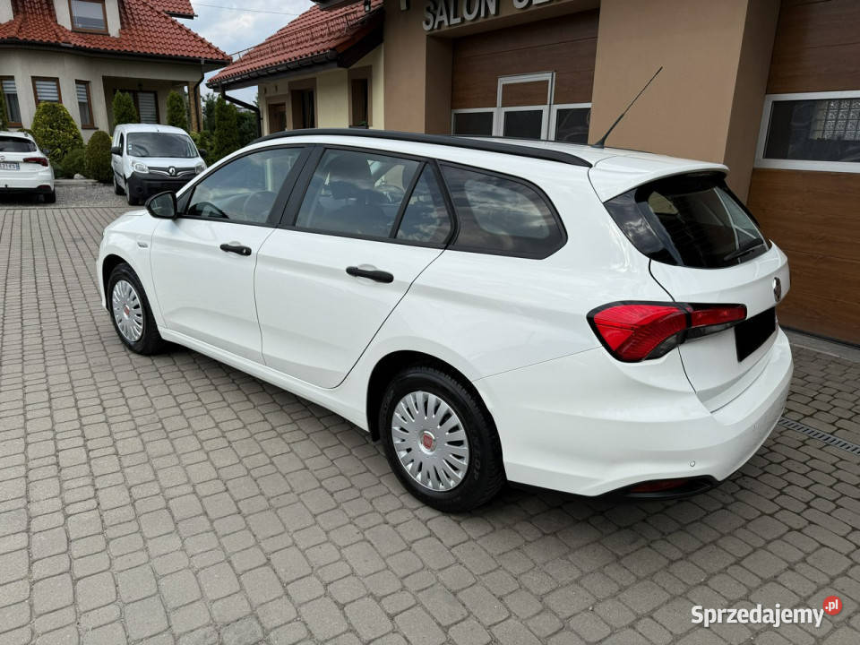 Fiat Tipo Rezerwacja II 2016 pełny VAT śląskie Orzech