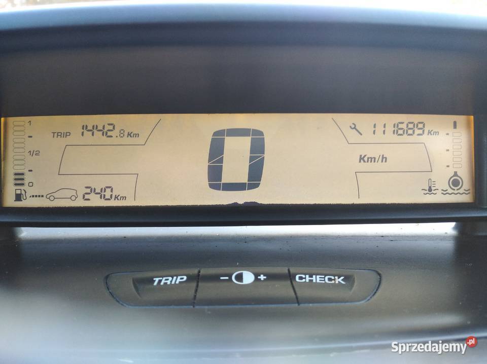 Citroen C4 maska pokrywa silnika do założenia wielkopolskie Jarocin sprzedam