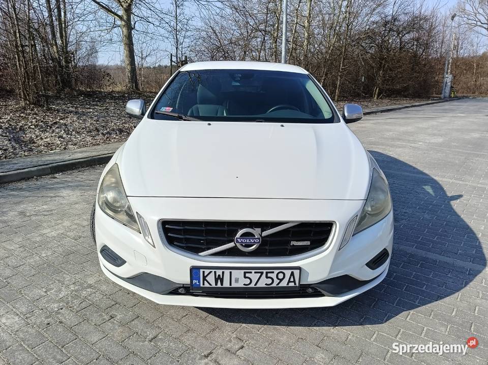 Volvo v60 D5 215 Rdesign małopolskie Wielka Wieś