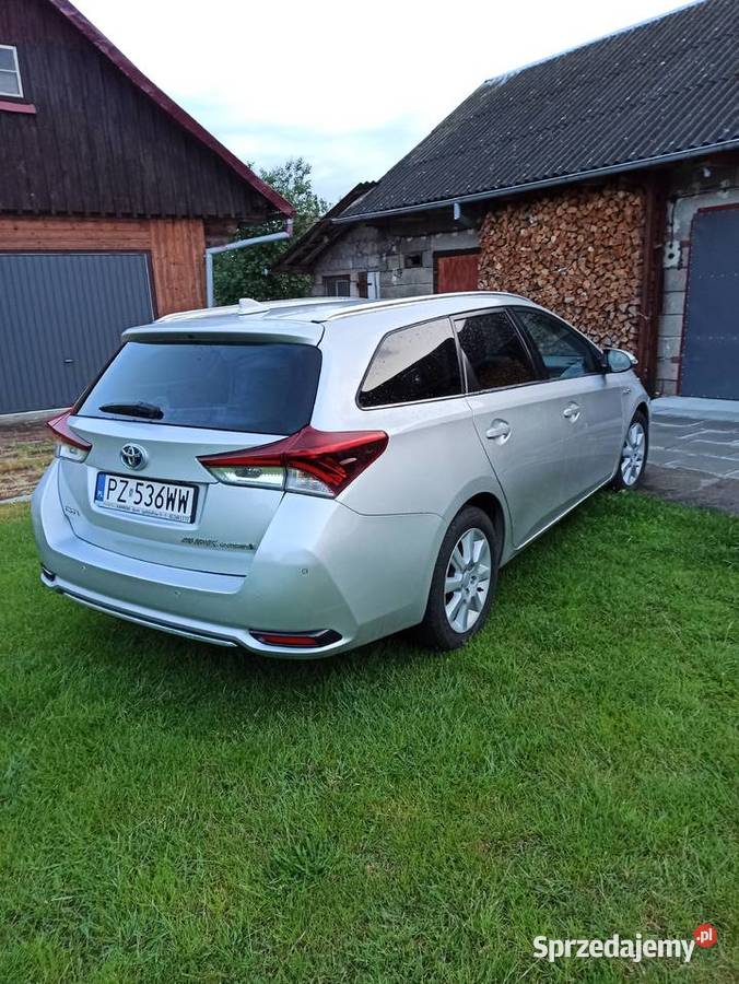Toyota Auris Hybryd Kombi Automatik Touring Bielsk Podlaski