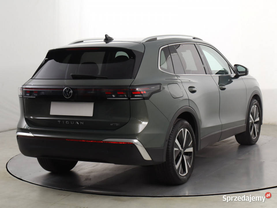 VW Tiguan 15 eTSI Katowice