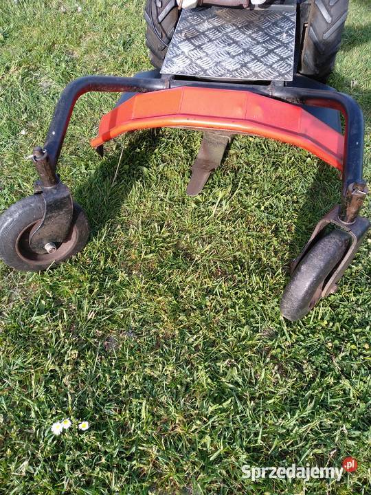 Kosiarka karczownica honda Starcza