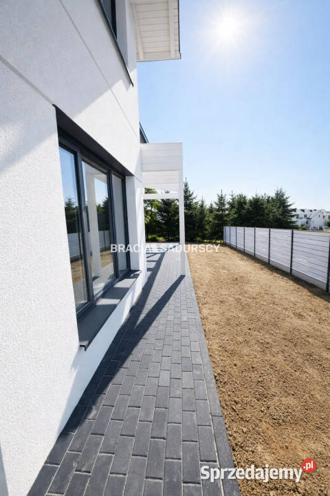 Dom wolnostojący Brzozówka Krakowska 23528m2 sprzedam