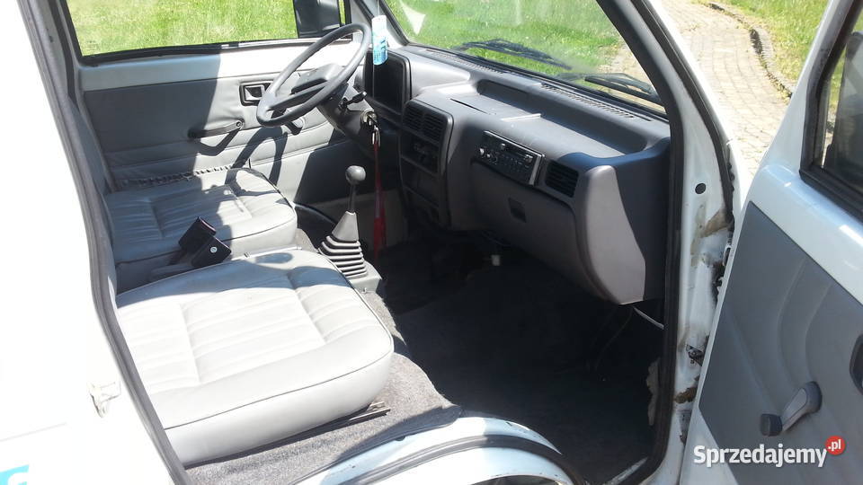 Daihatsu minibus DIESEL van nieuszkodzony Dąbrowa Tarnowska