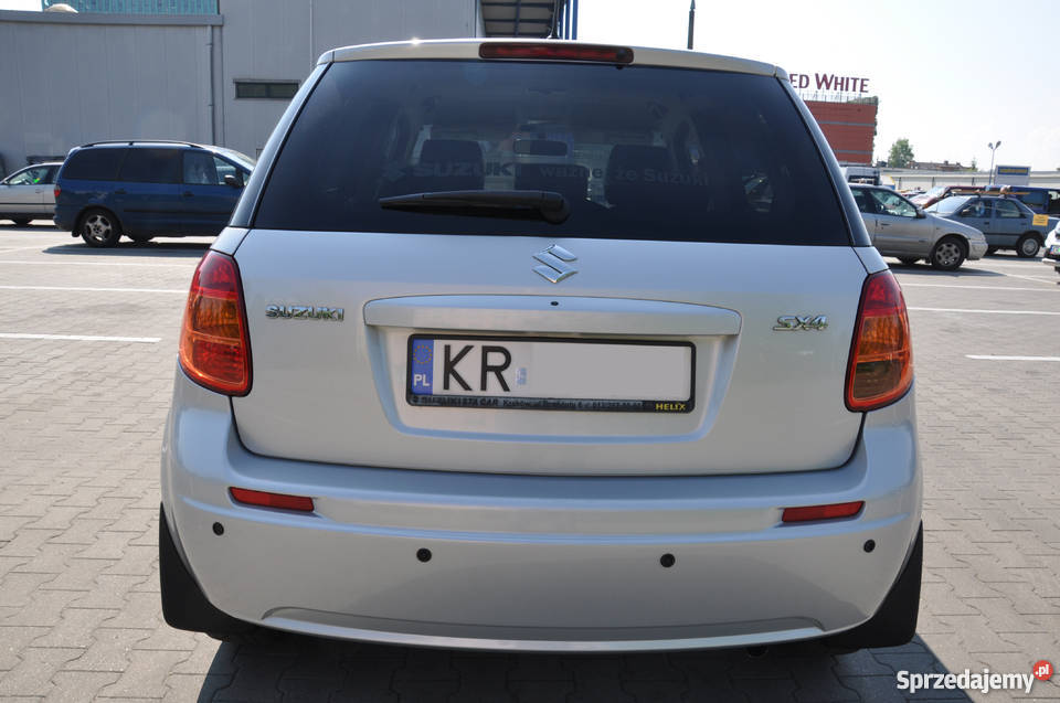 SUZUKI SX4 2WD 16 107 benzyna 1 wł salon Kraków