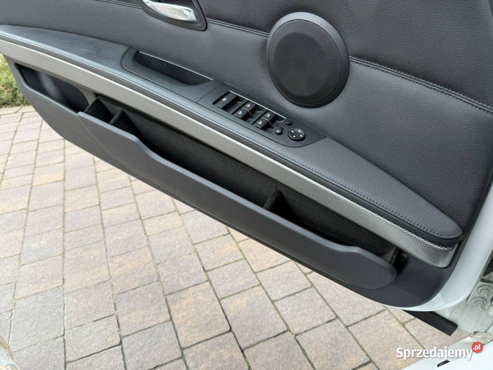 BMW 320 20 M Pakiet full biała perła ledy bi manualna BMW Konradów