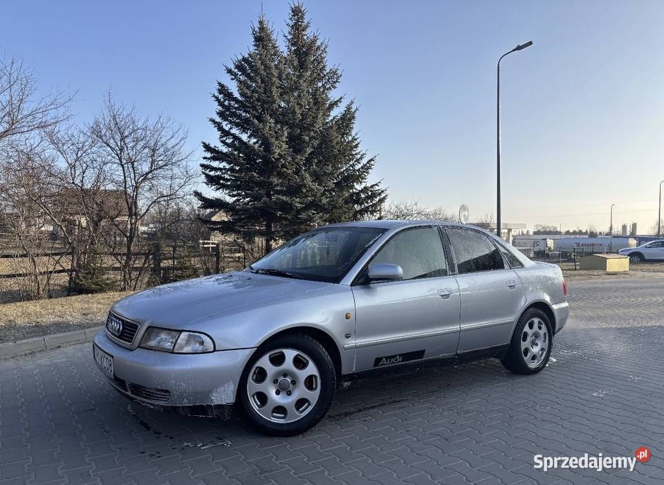 Audi A4 18 125 LPG manualna Pińczów