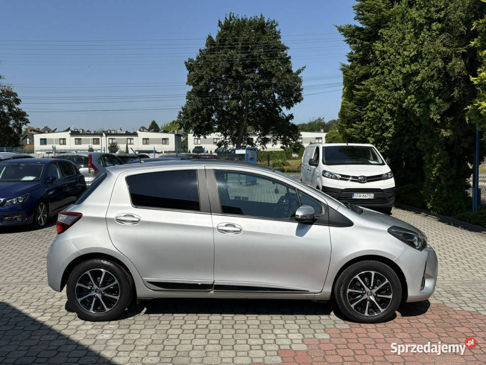 Toyota Yaris 20182019 Premium Salon PolskaKamera 111KM