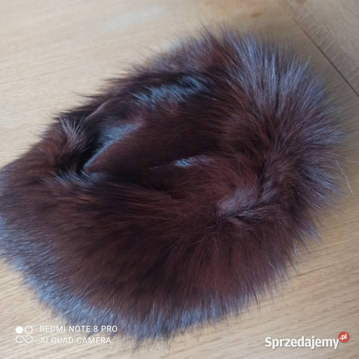 Czapka toczek z lisa Mielec