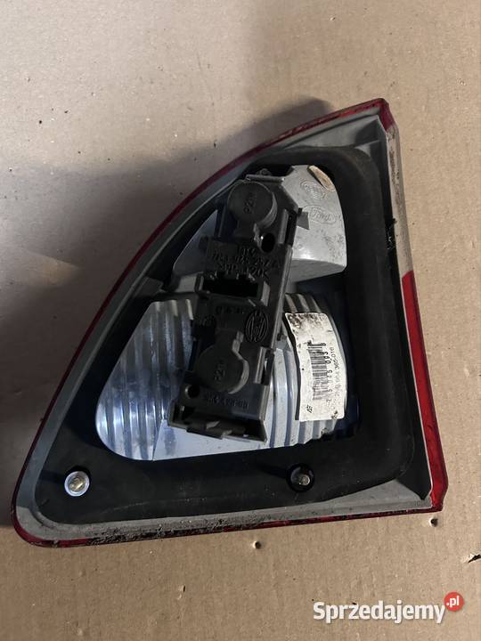 Lampa w klapę lewa ford galaxy lift 7m5945093b kujawsko-pomorskie Grudziądz