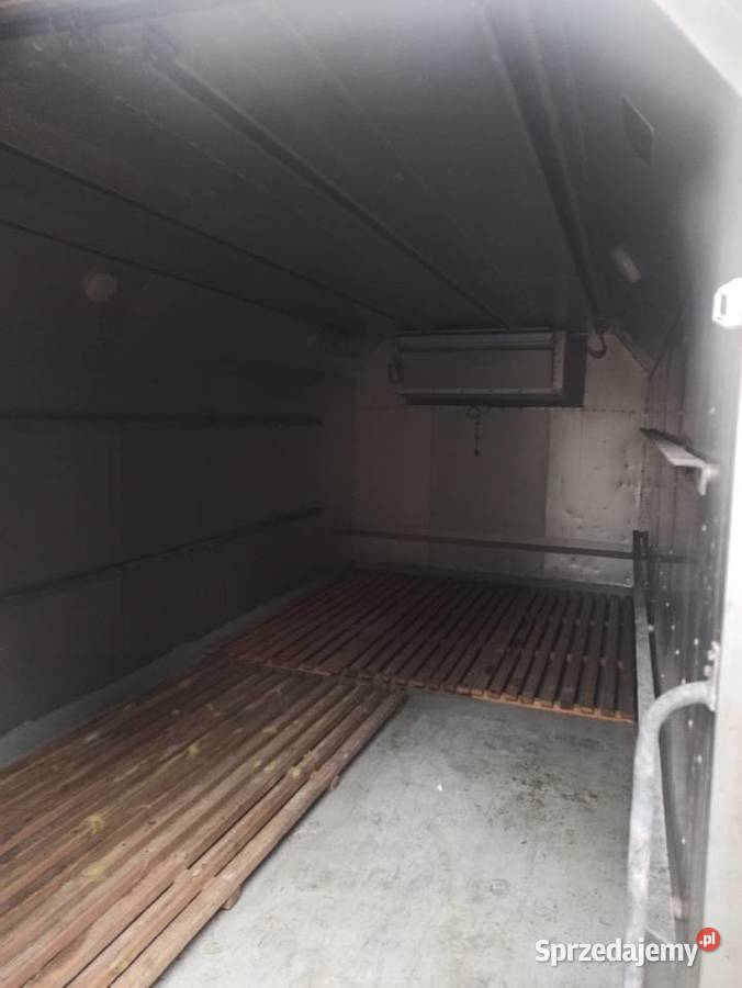 Kontener chłodniczy Izoterma Chłodnia wojskowa z łódzkie Skierniewice