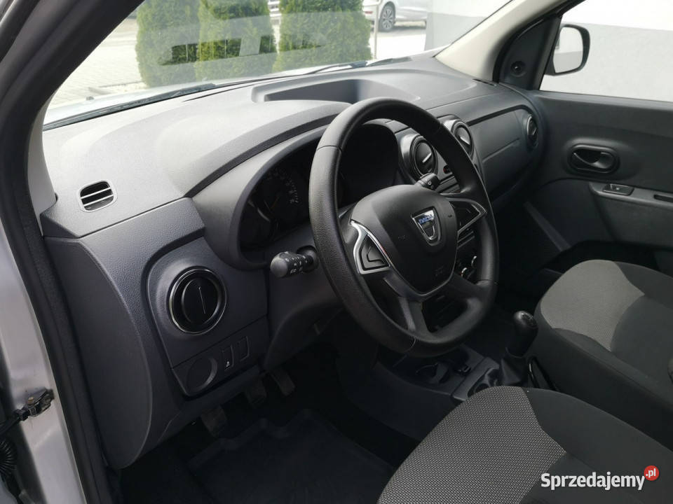 Dacia Lodgy 16 Benzyna 102 Klima Halogeny Serwis ASR (kontrola trakcji) Strzegom