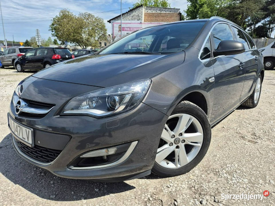 Opel Astra Salon Full wersja 180 Model 2014 J benzyna Motoryzacja sprzedam
