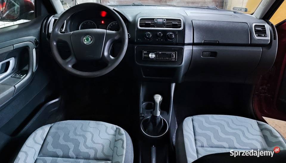 Ładna nie zgnita Skoda Fabia II 12 benzyna z 1200cm3