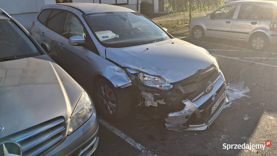 Ford Focus 2012 Uszkodzony