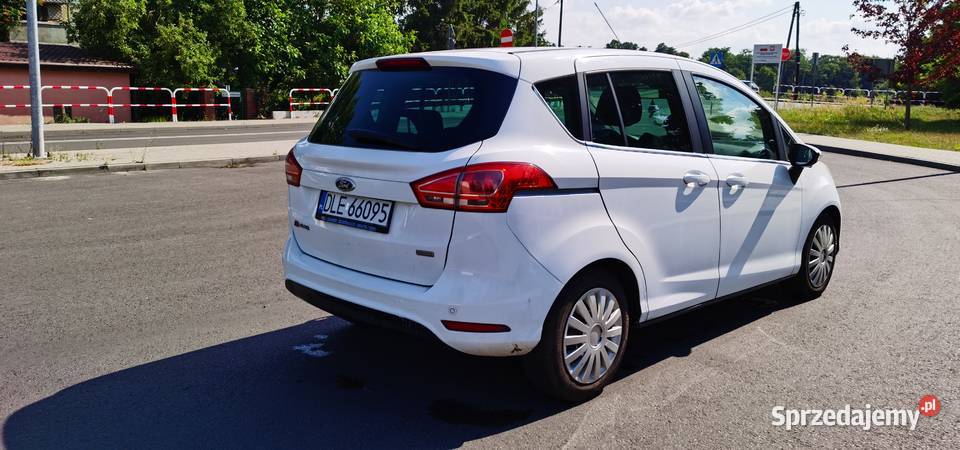 10 101 dobrze wyposażony nieuszkodzony Prochowice