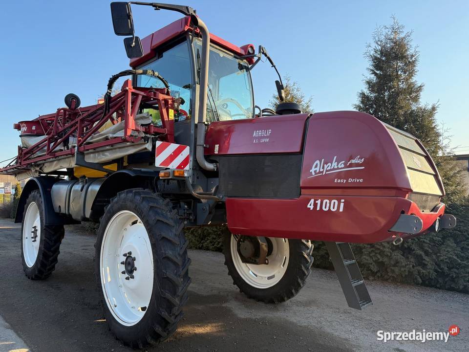 Opryskiwacz samojezdny Hardi Alpha 4100 ramiona nieuszkodzony Samojezdne Nowa Ruda