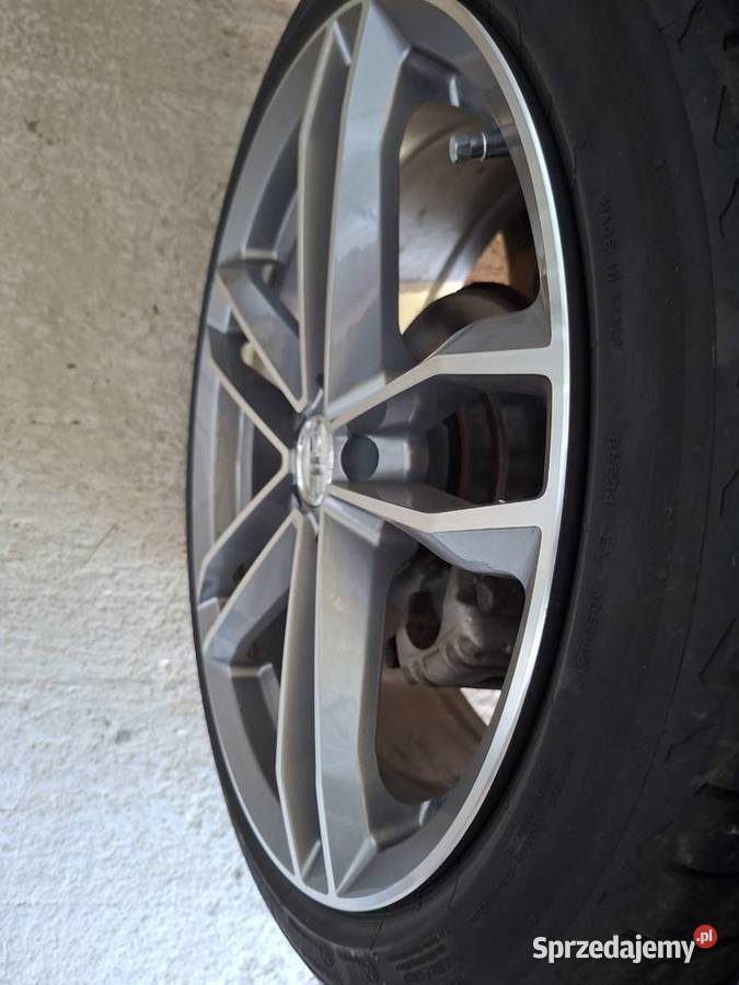 Alufelgi r18 8j 5x100 Budki sprzedam