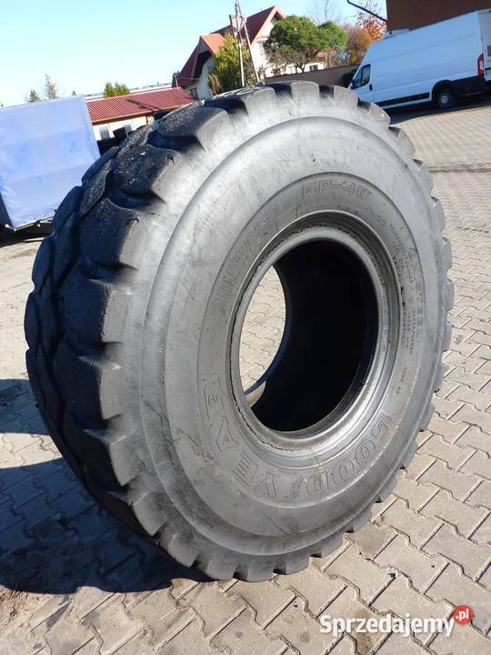 Opona używana przemysłowa 235R25 GOODYEAR GP40 25cale Do maszyn budowlanych podlaskie Zaścianki