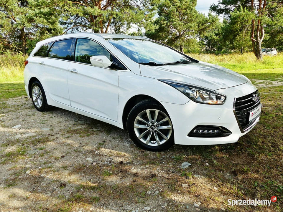 Hyundai i40 17 manualna Piła sprzedam