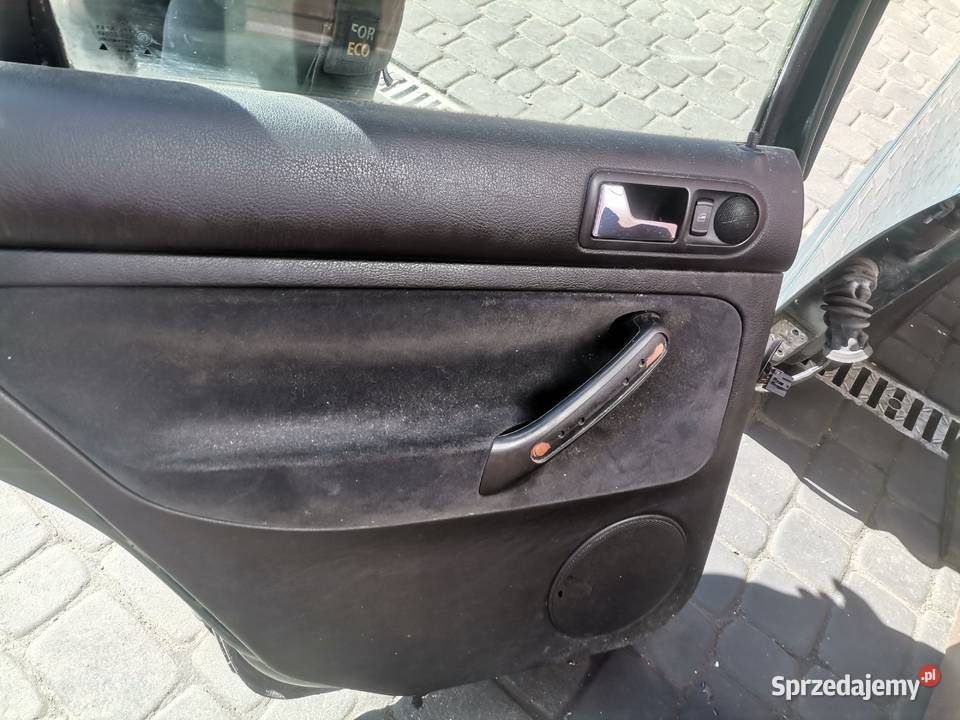 VW BORA DRZWI LEWY TYŁ Nowy Sącz sprzedam