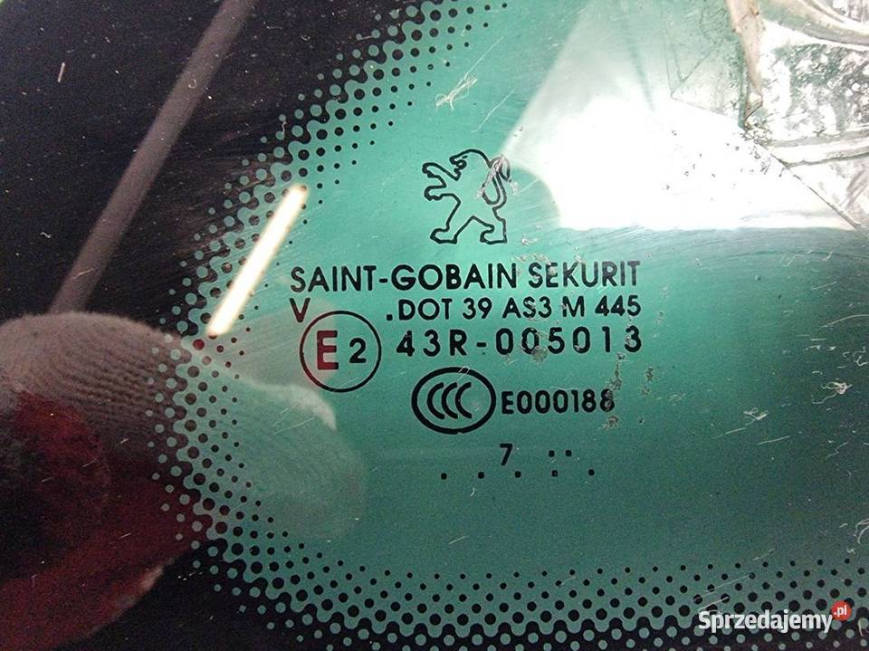 SZYBA DRZWI LEWY TYŁ PEUGEOT 207 SW Lipno sprzedam