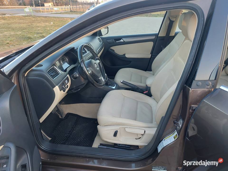 2014 Volkswagen Jetta 20 TDI 102 przebiegu Rok produkcji 2014 Sadowie