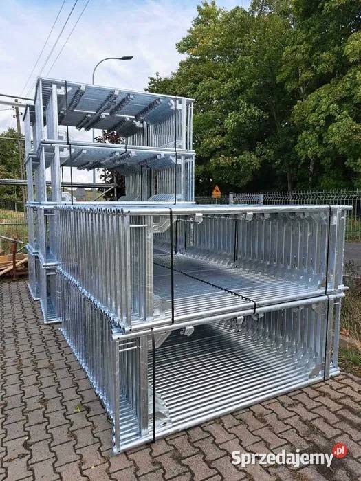 Nowe rusztowania typ Baumann 400 m2