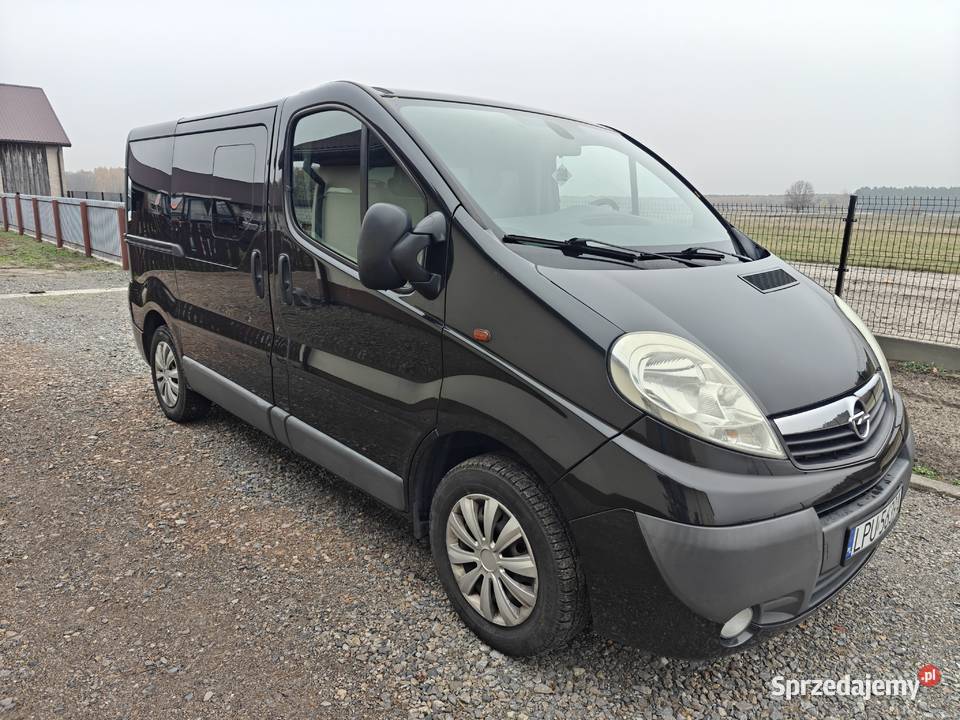 Opel Vivaro 2011r 20 CDTI półautomatyczna Puławy sprzedam