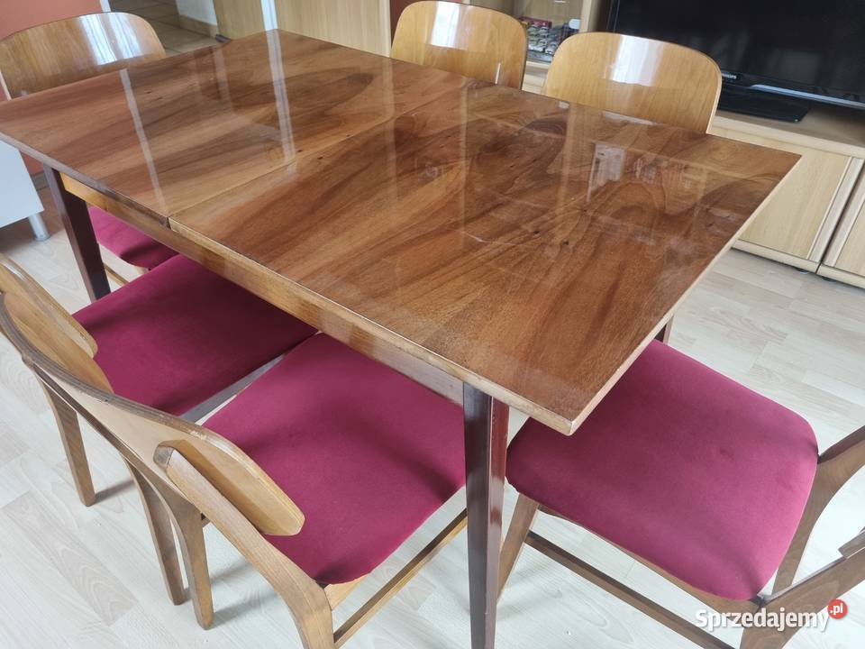 Stółz sześcioma krzesłami Kielce