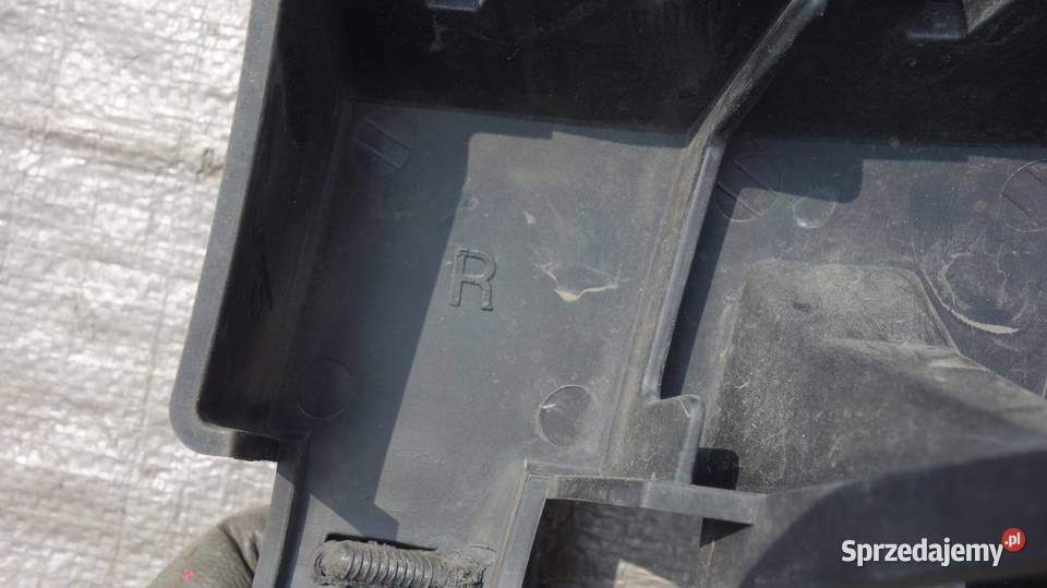 ŚLIZG ZDERZAKA WSPORNIK RANGE ROVER SPORT II Karoseria Ruda Śląska
