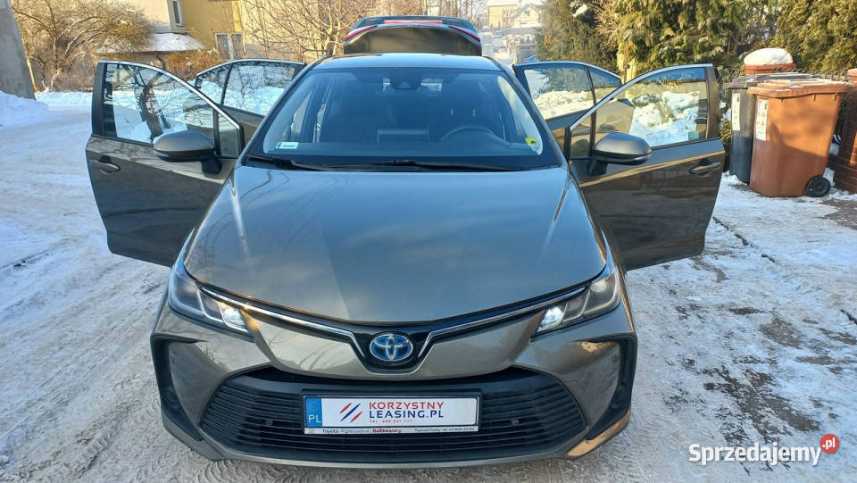Toyota Corolla Comfort eCVT 18 Hybryda Tempomat 4/5 Gdańsk sprzedam