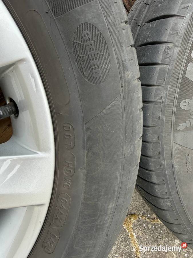Alufelgi Skoda 5x112 16 Octavia Fabia Superb aluminiowe Góra
