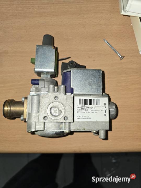 Zawór gazowy do pieca Buderus Logamax U124