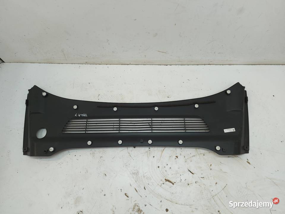 TESLA MODEL Y 2024r MASKOWNICA PODSZYBIE PRZÓD osobowe Osłony i zaślepki