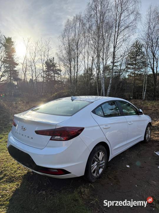 Huyndai Elantra 2019 20 Benzyna Automat Niski aluminiowe felgi Częstochowa