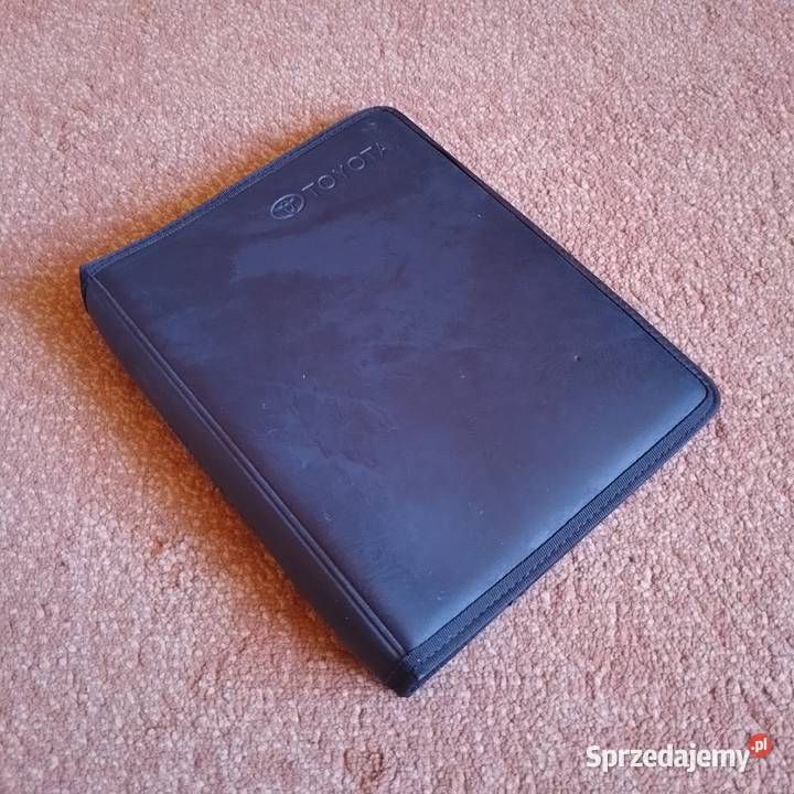 Oryginalne etui okładka futerał Toyota do Wyszków sprzedam