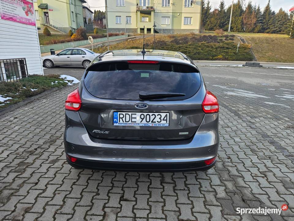 Ford Focus 10 EcoBoost startstop TITANIUM piekny kurtyny powietrzne Tarnów