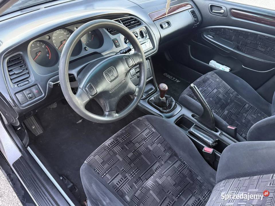 HONDA ACCORD 18 Benzyna 2001r HAK 4/5
