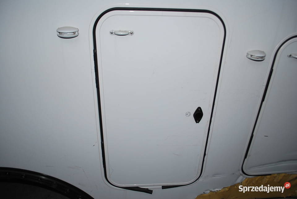 DRZWICZKI SERWISOWELUK BAGAŻOWY HYMER 455x78 Grzebowilk sprzedam