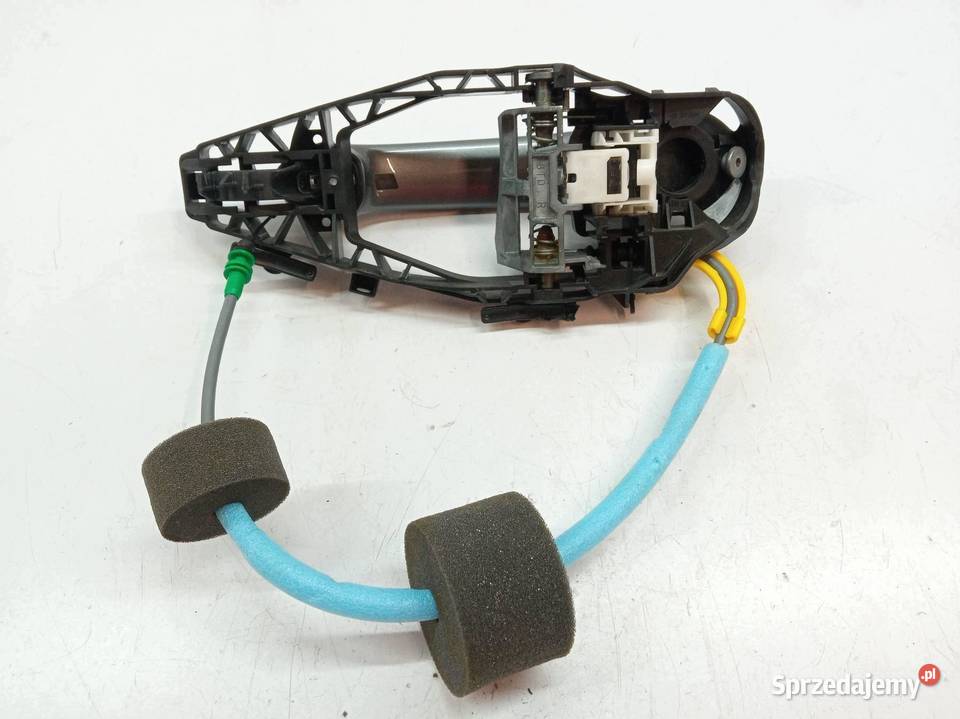 KLAMKA ZEWNĘTRZNA PRAWA PRZÓD C4W 9881778 Bmw