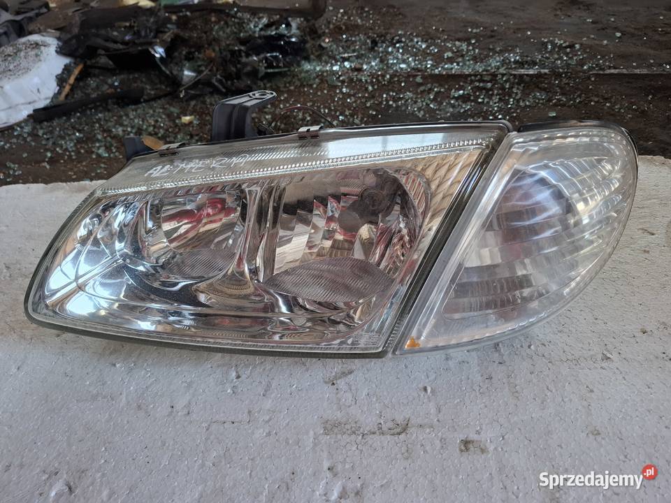 Lampa Lewa Przód Nissan Almera Wisznice