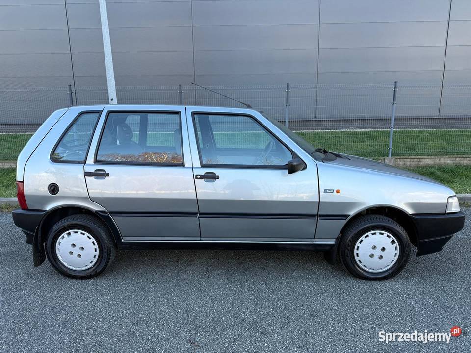 Fiat Uno 14 ieS 70 Doinwestowany Garażowany Krosno