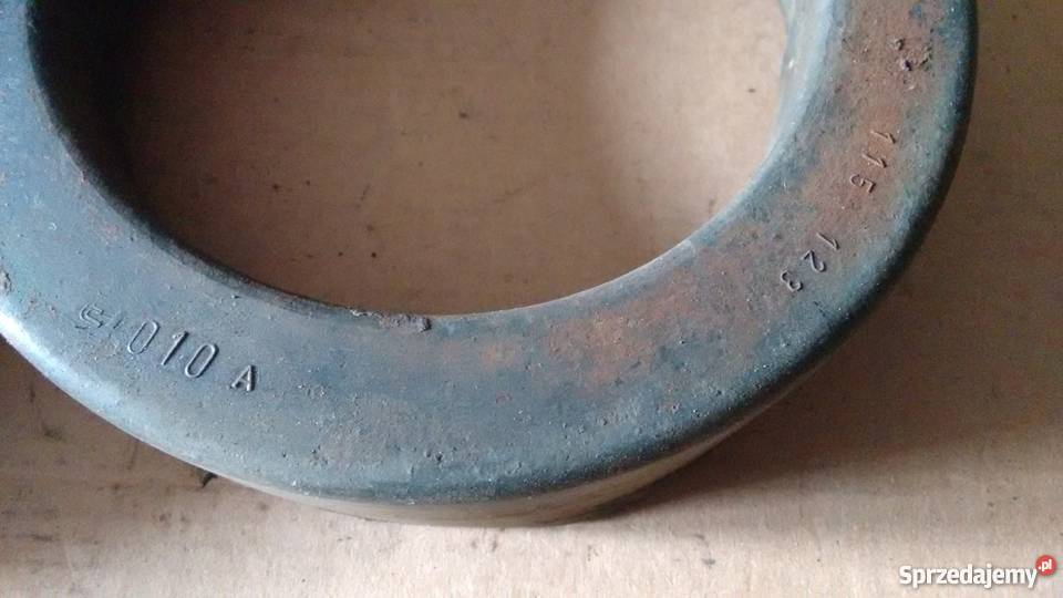 Mercedes 123 gumy sprezyn tył487 Stalowa Wola sprzedam