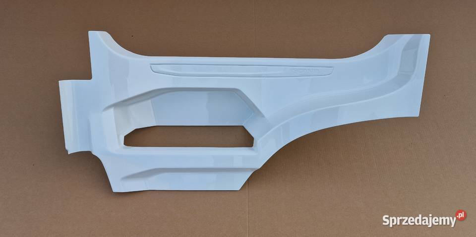 SCANIA RS OBUDOWA STOPNIA GÓRNA STOPNICA 2418447 ciężarowe Bieleń