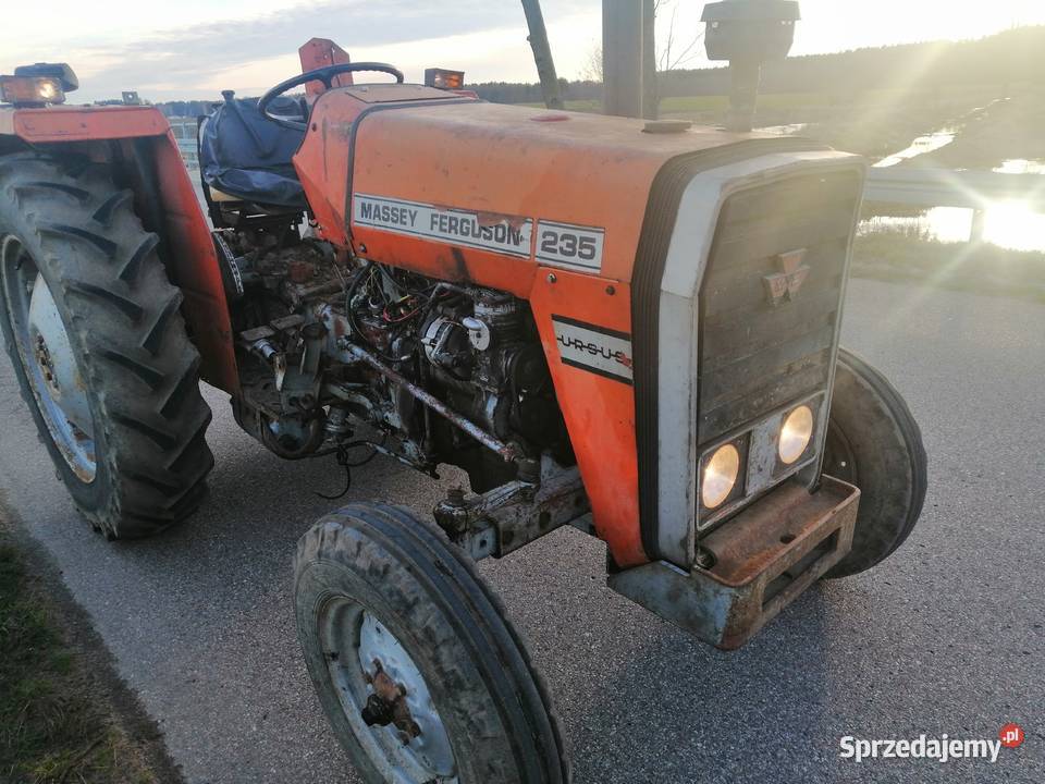 MF 235