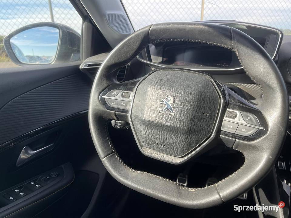 PEUGEOT 208 II 15 BlueHDi 100 Roadtrip GF843 sprzedam