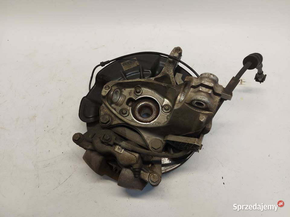 Mercedes EQA 250 W243 PIASTA ZWROTNICA LEWY