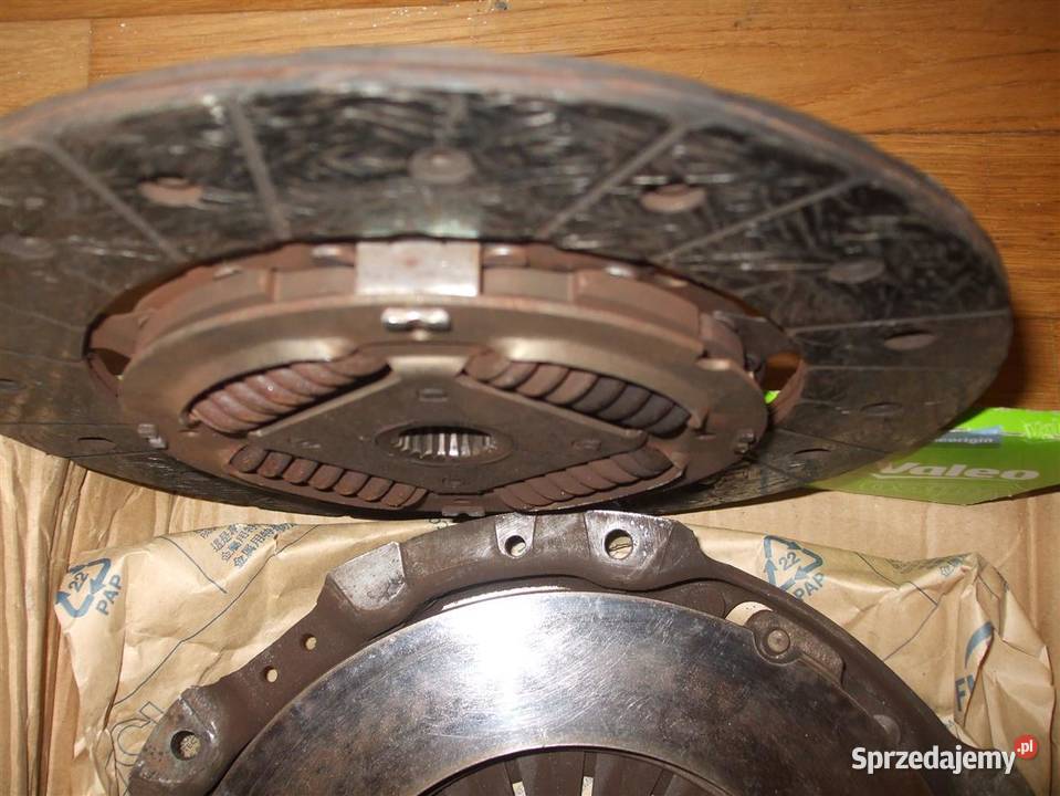 Sprzęgło Używane Nissan Terrano 2 Komplet Stan Warszawa